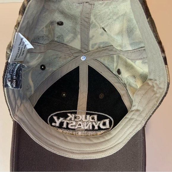 Vintage Duck Dynasty Hat 2013 Embroidered Adjustable Camo Brown Baseball Cap - Picture 8 of 8